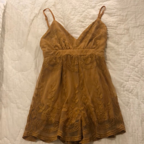 Haute Monde Pants - Gold romper, Haute Monde brand, size S.